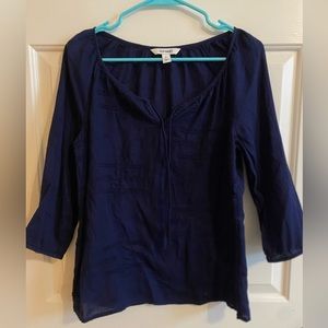 Old Navy women’s sheer navy blouse-size small